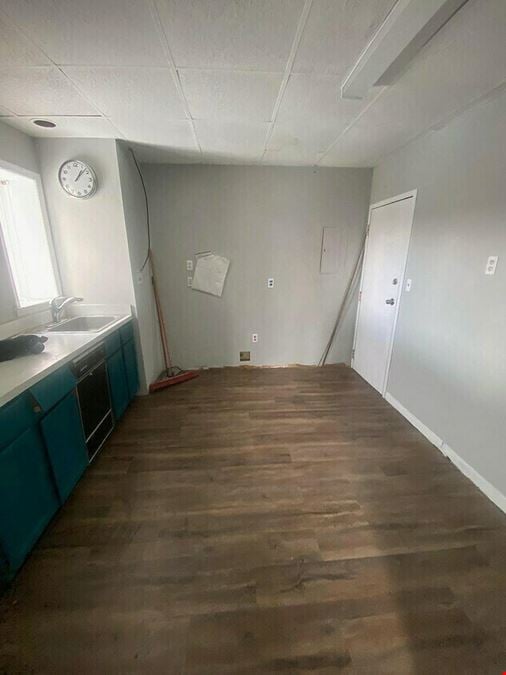 1733 Maryland