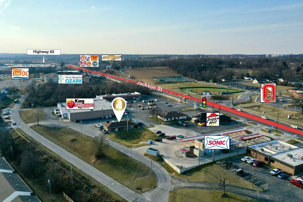 1,910 SF Medical Office Building for Lease in Ozark