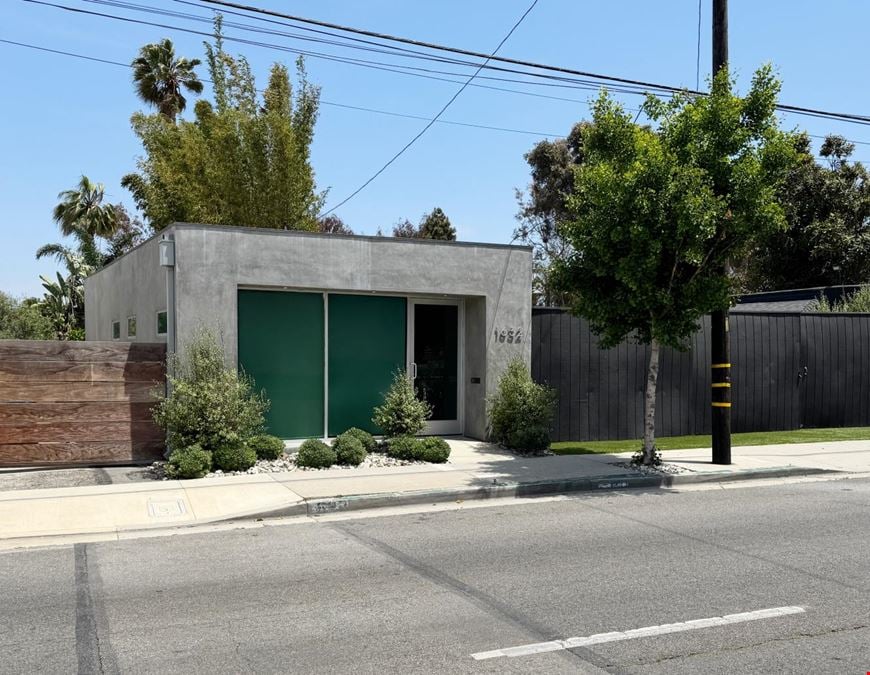 1632 Aviation Blvd