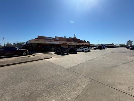 Preview of commercial space at 8500 Almeda Genoa Road
