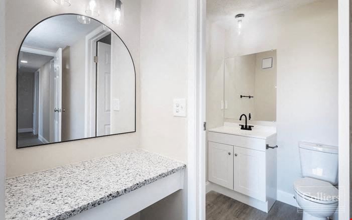 Fairfield Square | 2080 & 2090 Woodtrail Dr, Fairfield, OH 45014