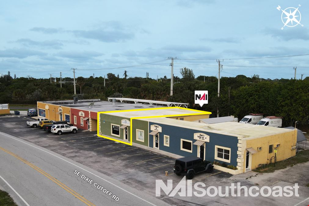 Up to 1,800 SF Retail/Office Space