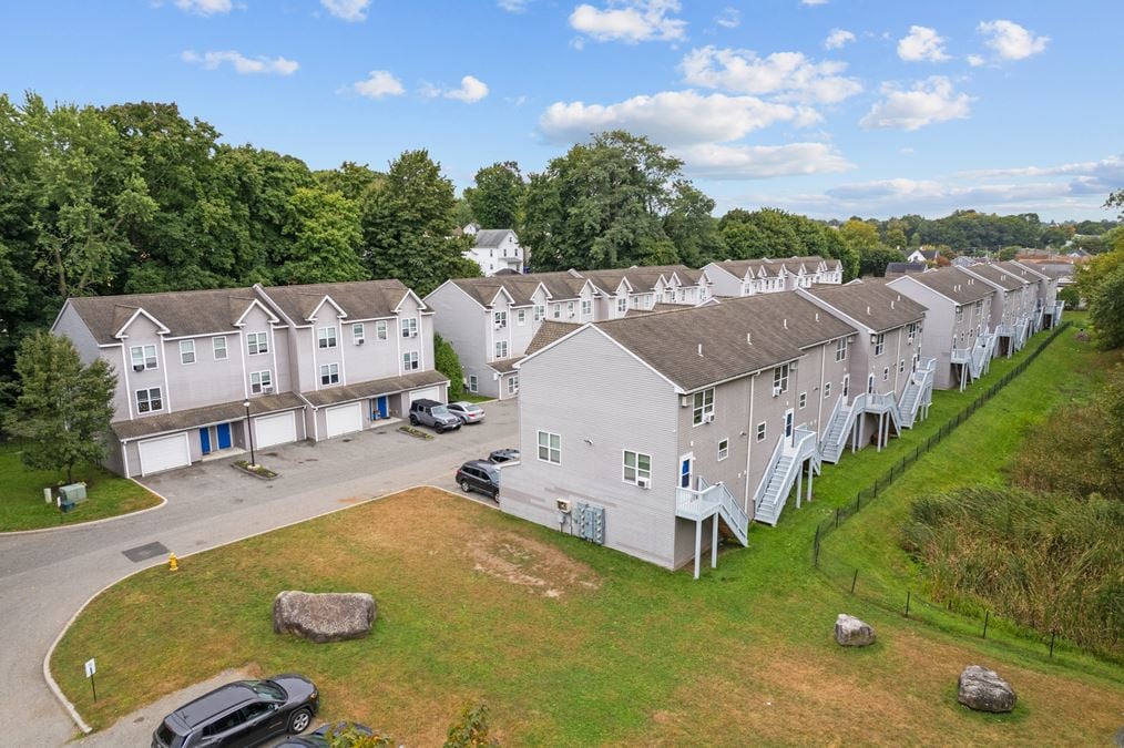 Chestnut Street Townhomes