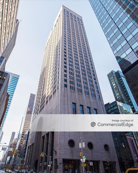 Preview of Office space for Rent at 550 Madison Avenue