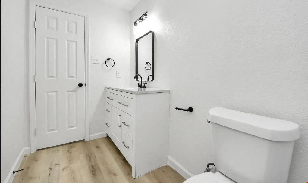 7301 Sherman St, Houston 77011