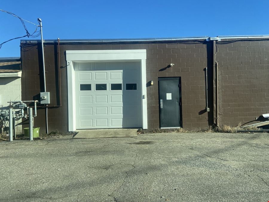 Retail / Light Industrial Space for Lease at Somersworth Plaza