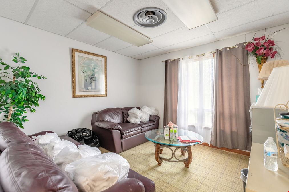 54 S Ridgewood Ave