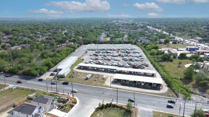 58,383 SF | Store It All - Judson
