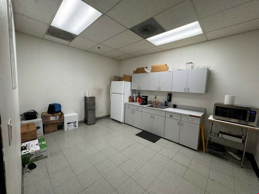 Warehouse/Distribution Facility w/ Yard
