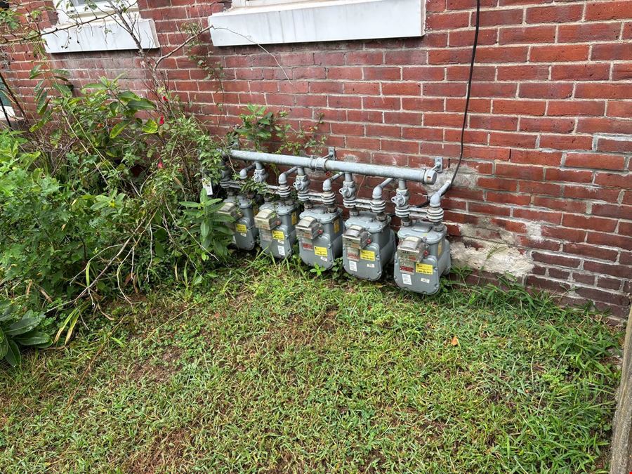 5 Units in Turner Falls MA