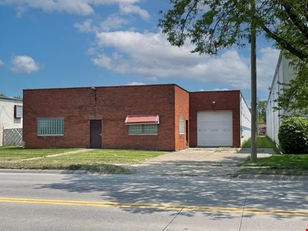 Preview of Commercial space for Rent at 23542 Schoenherr Rd