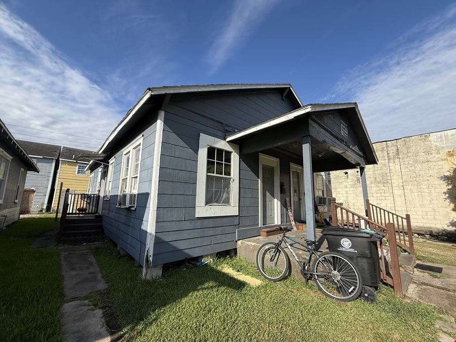 4831, 4135, & 4839 Gulf Fwy, Houston, TX 77023, 12-Units, EADO & UofH