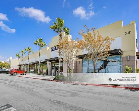Preview of commercial space at 3951 Camino De La Plaza
