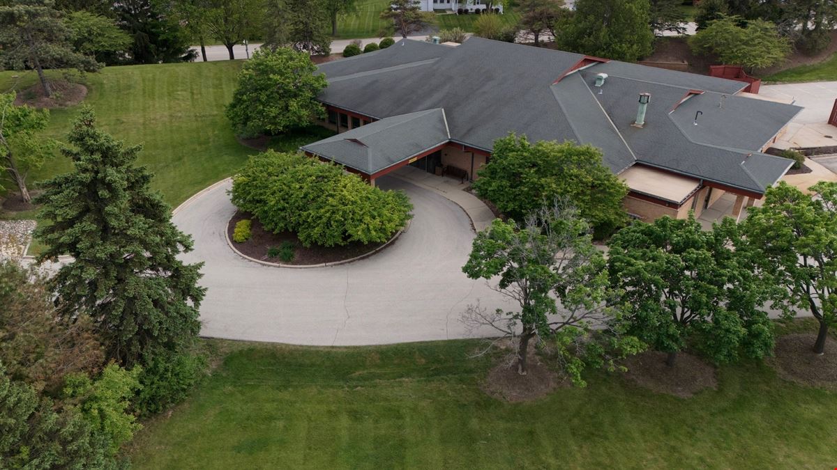 7007 N Range Line Rd