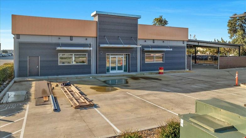 Preview of Industrial space for Rent at 10417 W Goshen Ave