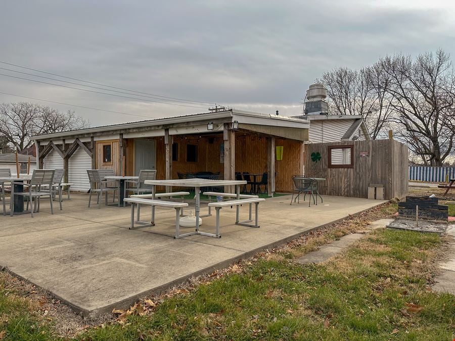 Former Delaney’s Smokehouse For Sale