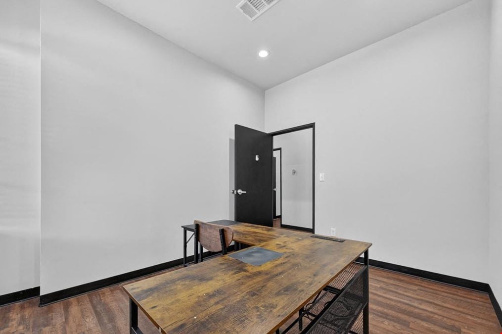 McKinney Office Condo for Sale ±1,450 SF