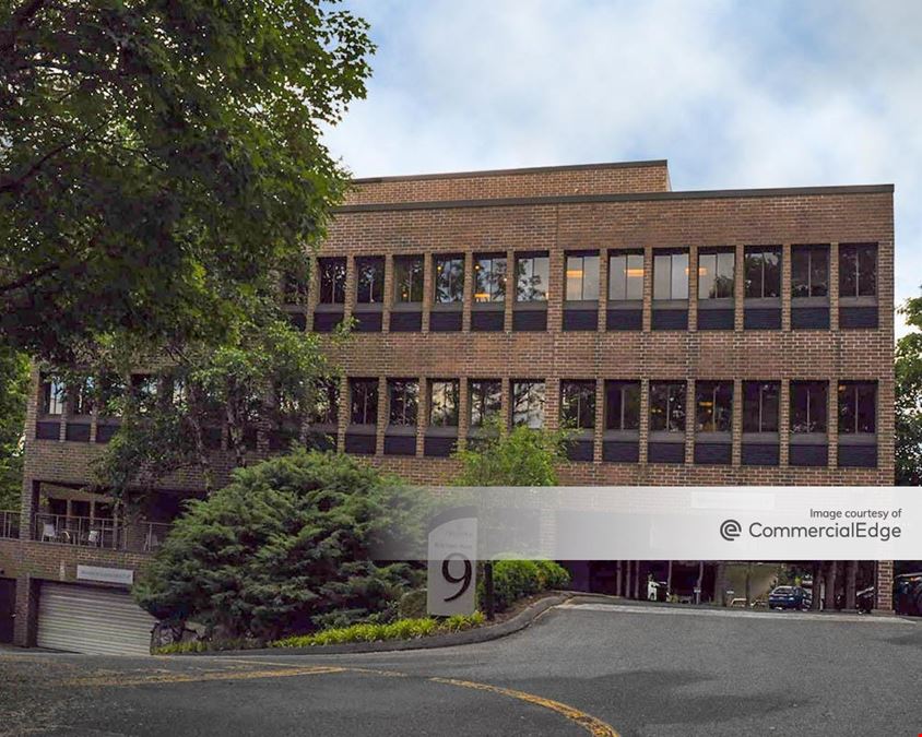 Eight & Nine Greenwich Office Park