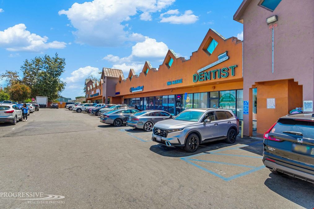Multi-Tenant Retail Center