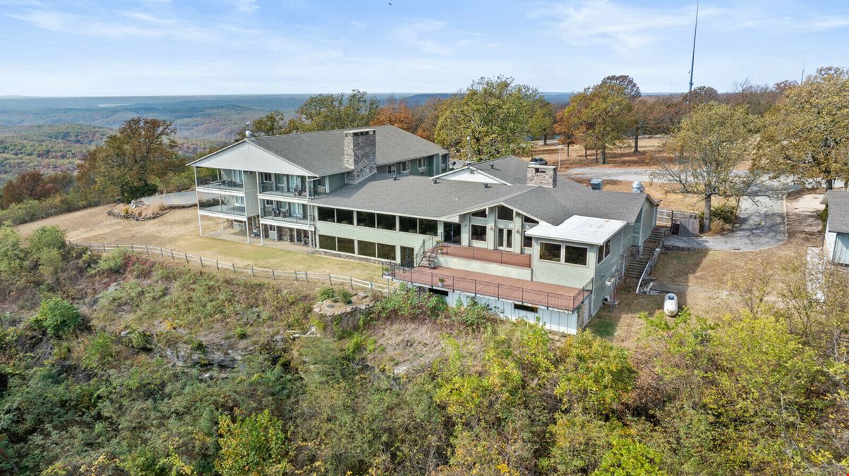 Whitney Mountain Lodge
