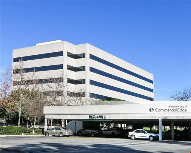 Los Angeles Corporate Center - Building 1000