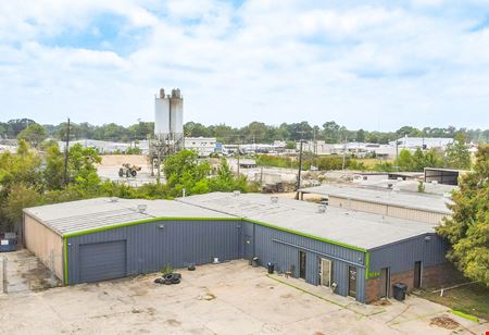 Preview of Industrial space for Sale at 9644 Mammoth Ave