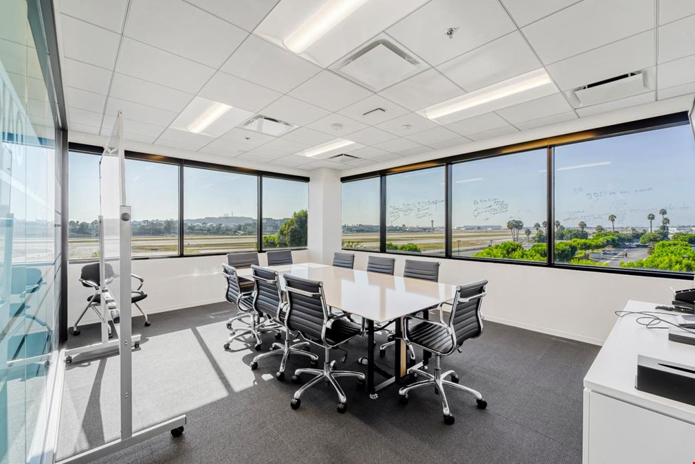 4910 Airport Plaza Dr, Long Beach, CA 90815