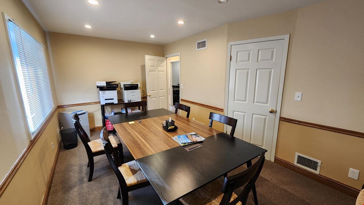 122 Forest Ave Glen Cove