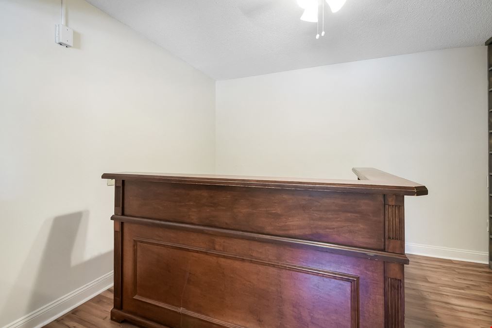 2706 Old Moultrie Road