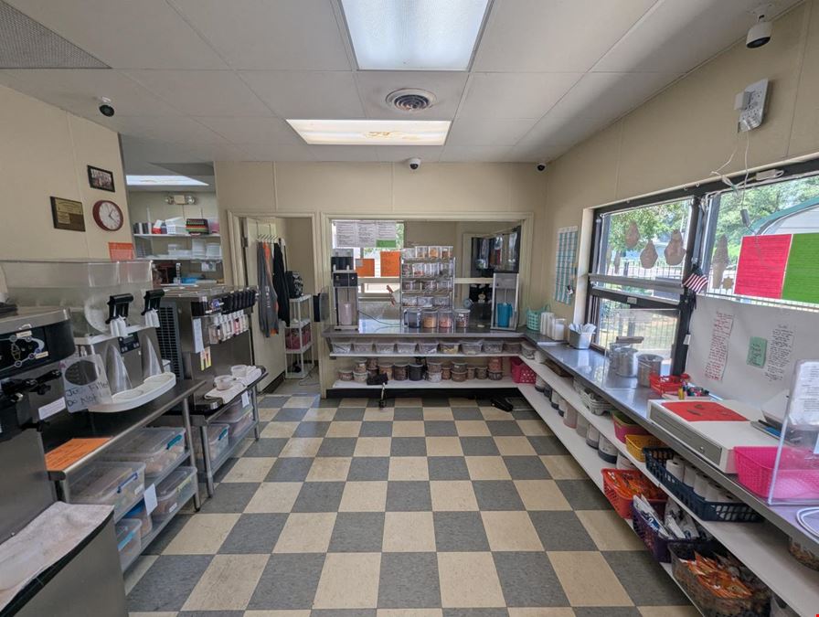 Retail/Warehouse Property & Business Sale | 7,400 SF