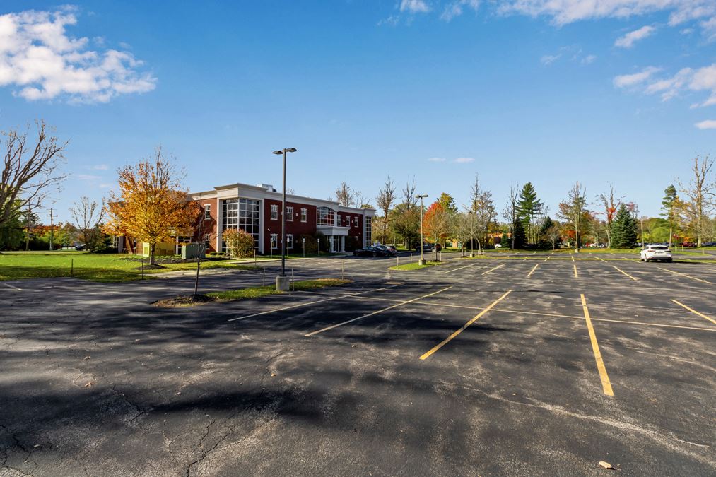 23 Cobham Dr