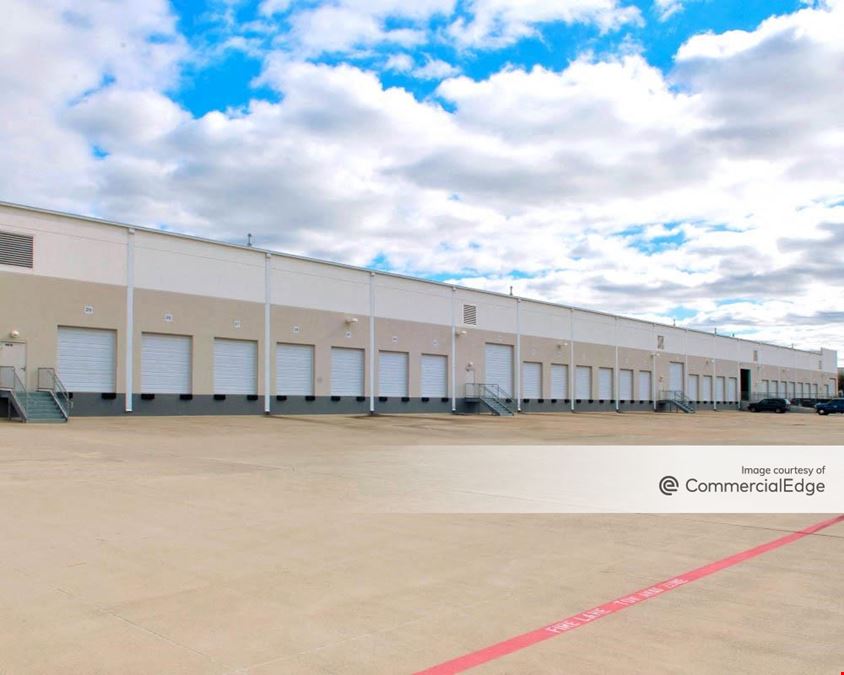 TradeLane Airport Center - Building 4