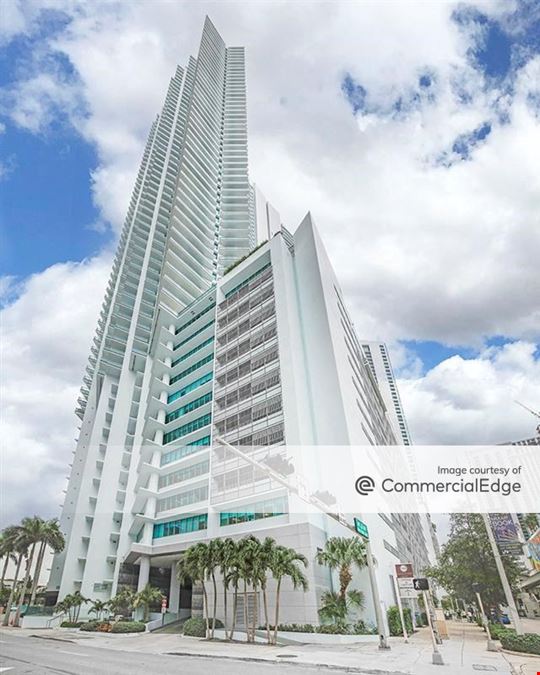 900 Biscayne