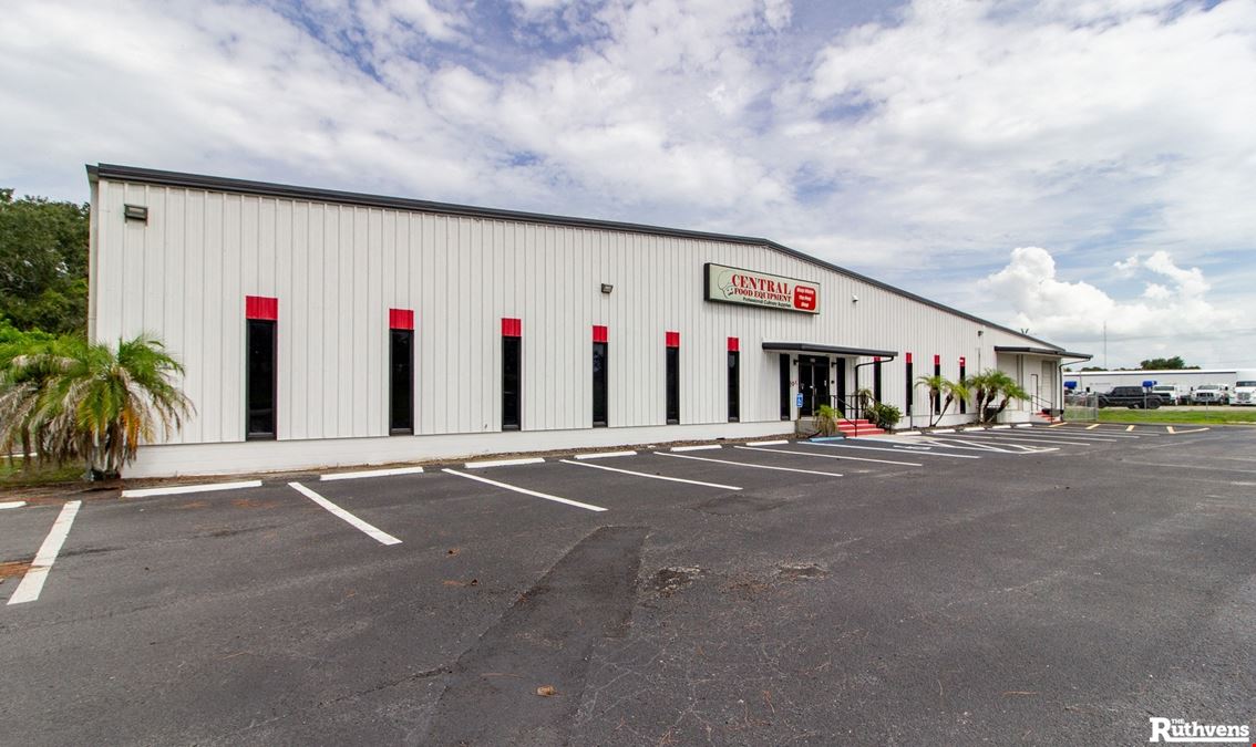 Stand Alone Warehouse Near Polk Parkway