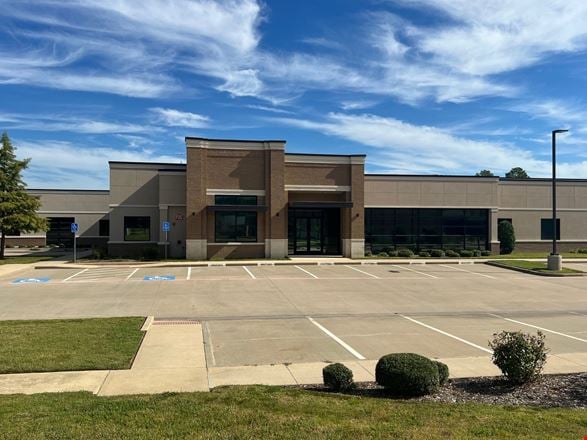 Preview of Office space for Rent at 5555 Old Jacksonville Hwy