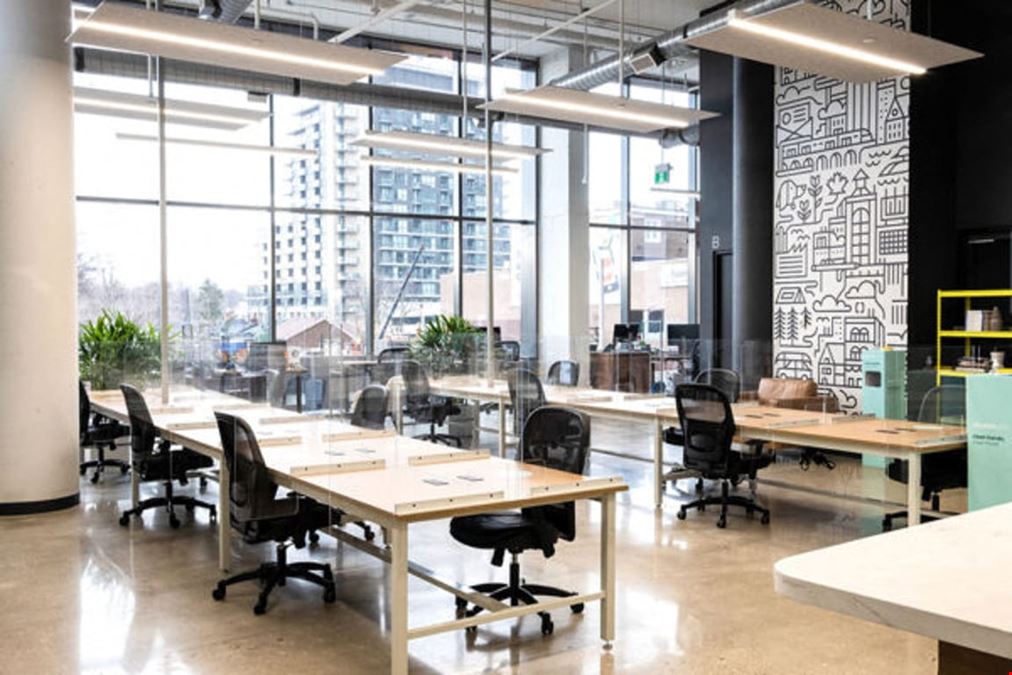 Staples Studio - Toronto Midtown