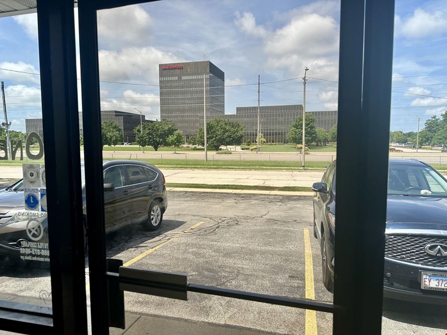 Retail/Office - 202 S Eldorado, Unit C2