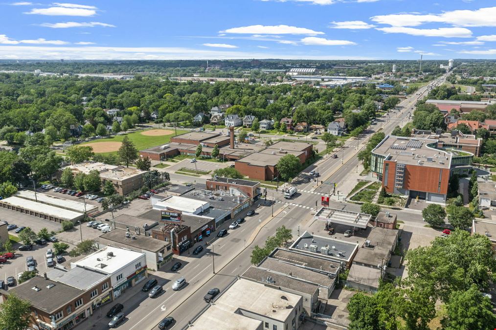 735 N Snelling Ave