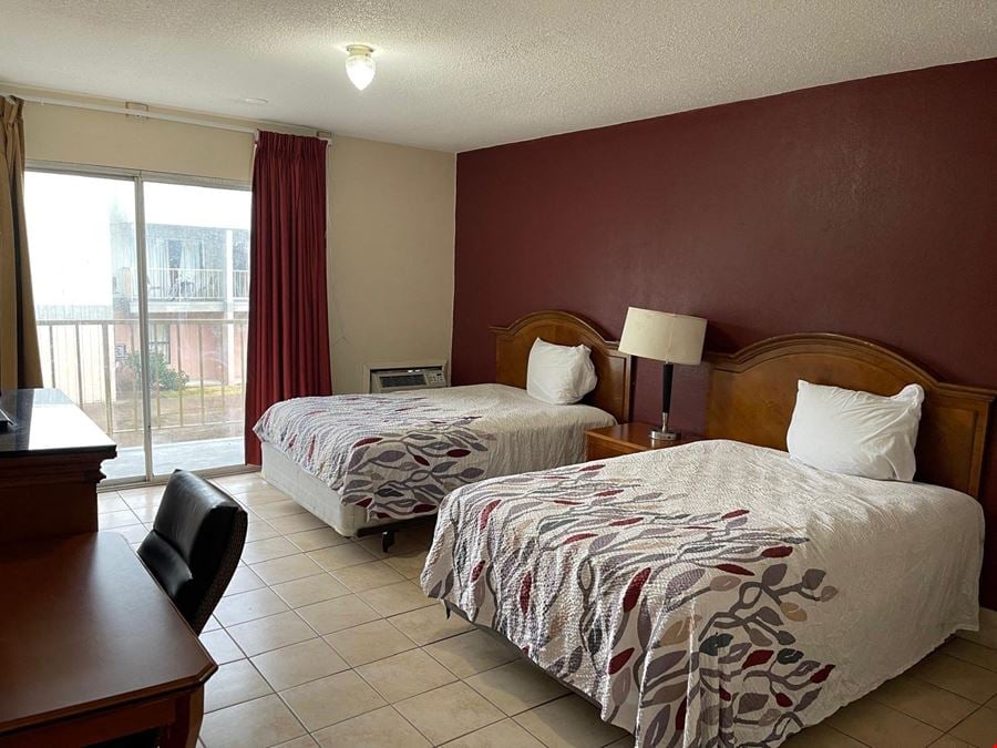 REGENCY INN