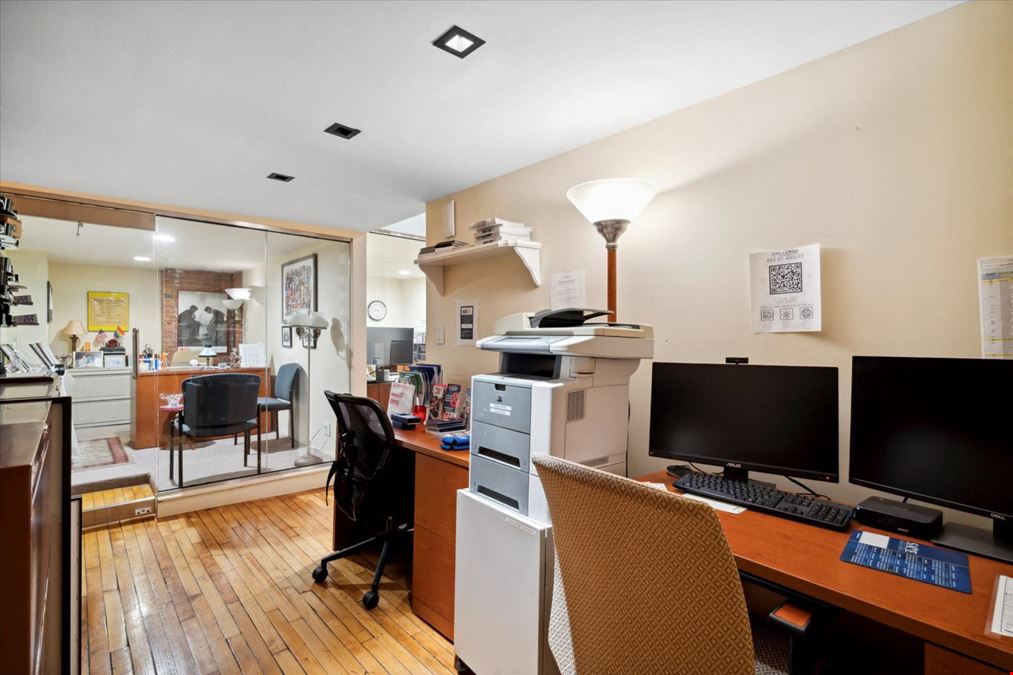 2,754 SF | Retail/Office Space | Flexible Terms