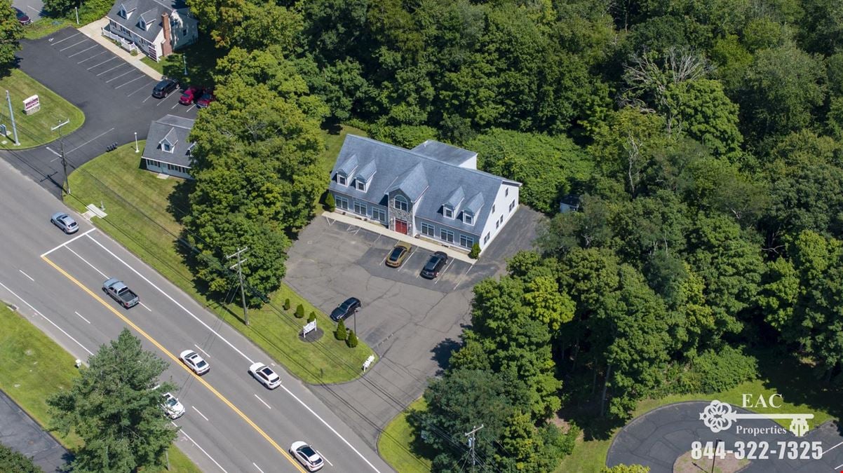 238 Monroe Turnpike, Monroe