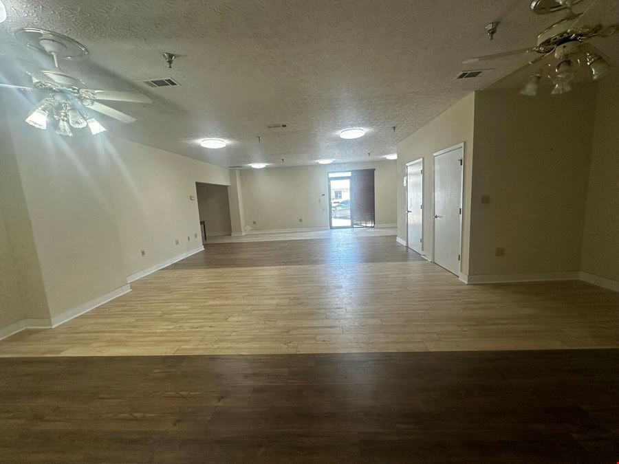 145 Andrew Drive, Suite 100