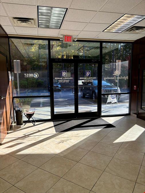 100 Connemara Dr