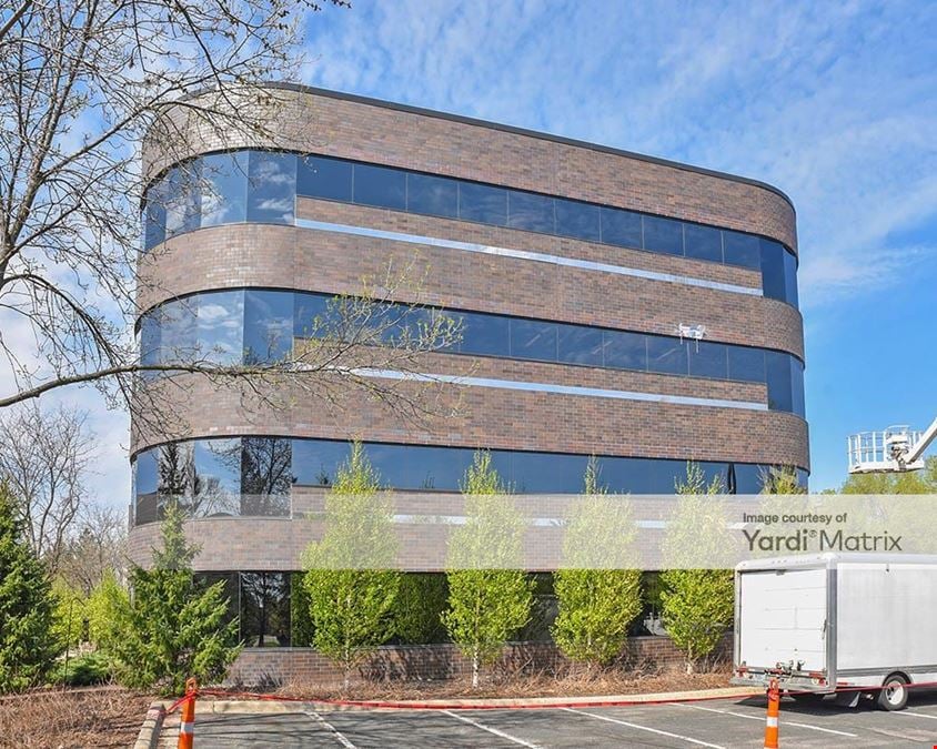 Park Glen Corporate Center