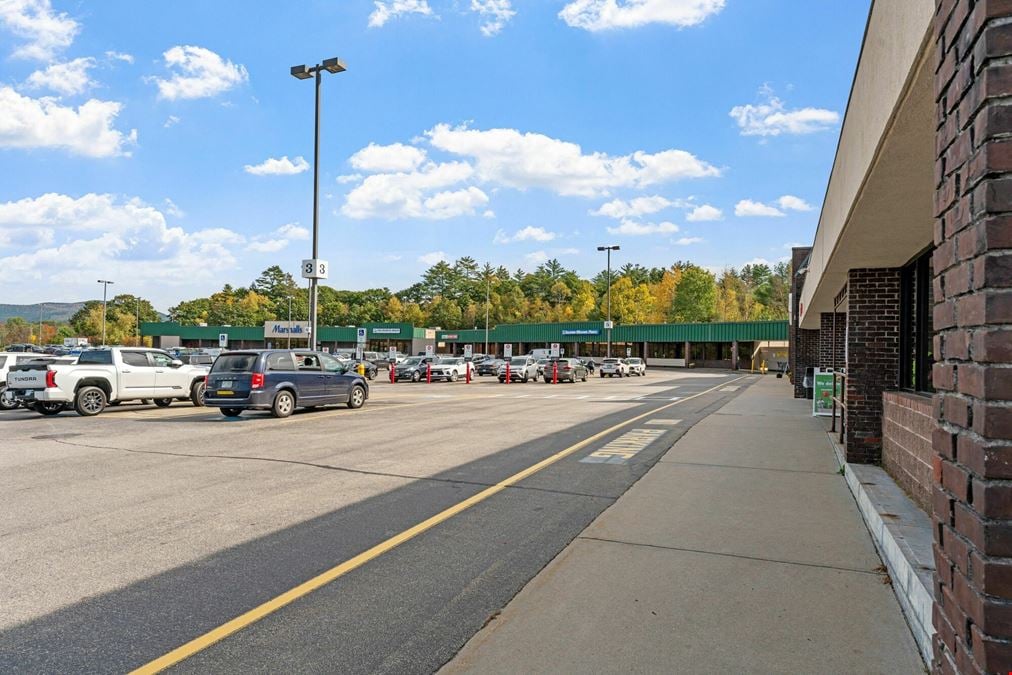 Plymouth, NH - Hatch Plaza