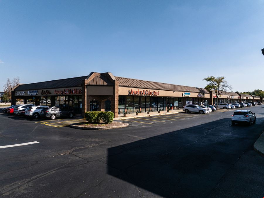 Salem Plaza