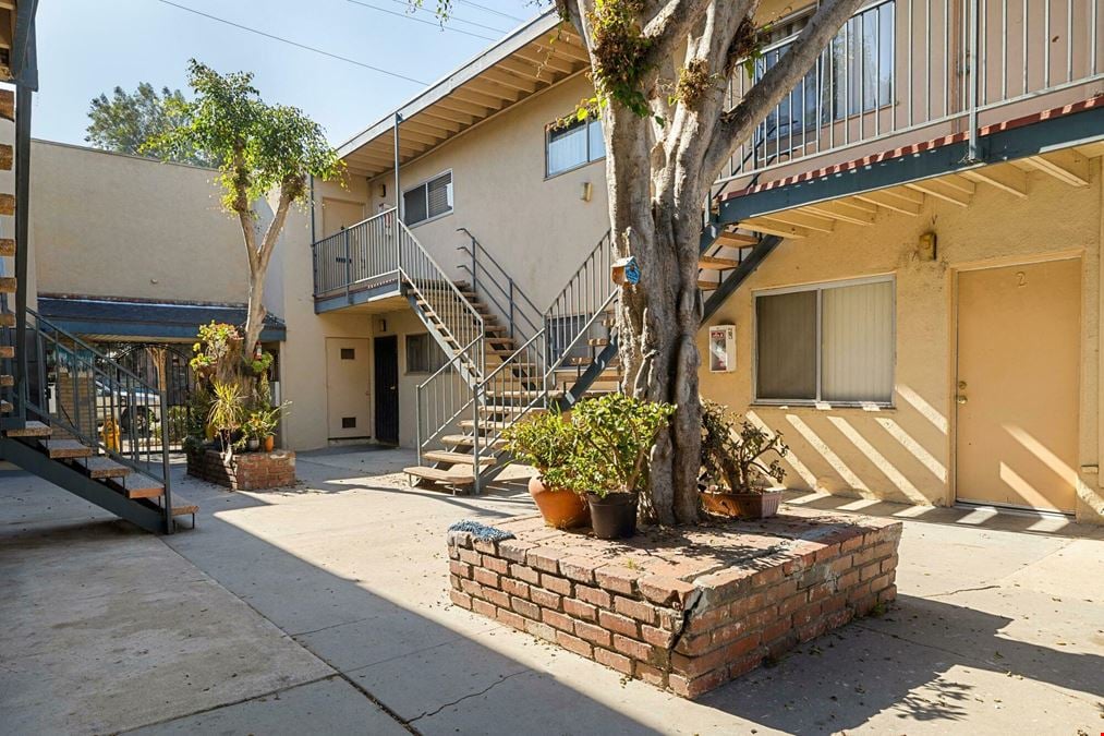 Multi-Family 16 Unit Apartment Community - N Long Beach CA