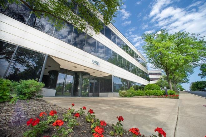 Preview of Office space for Rent at 950 Warrenville Road