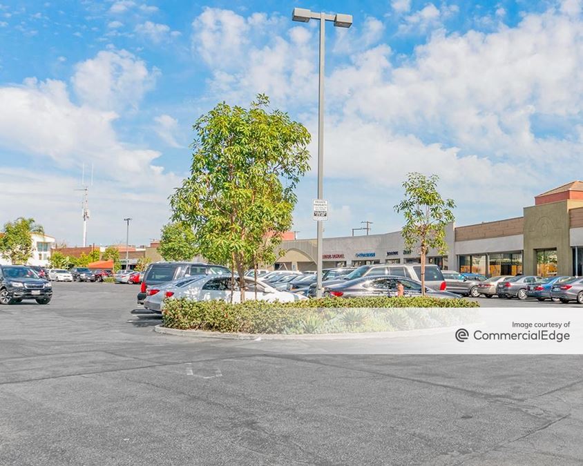 Brea Heights Shopping Center