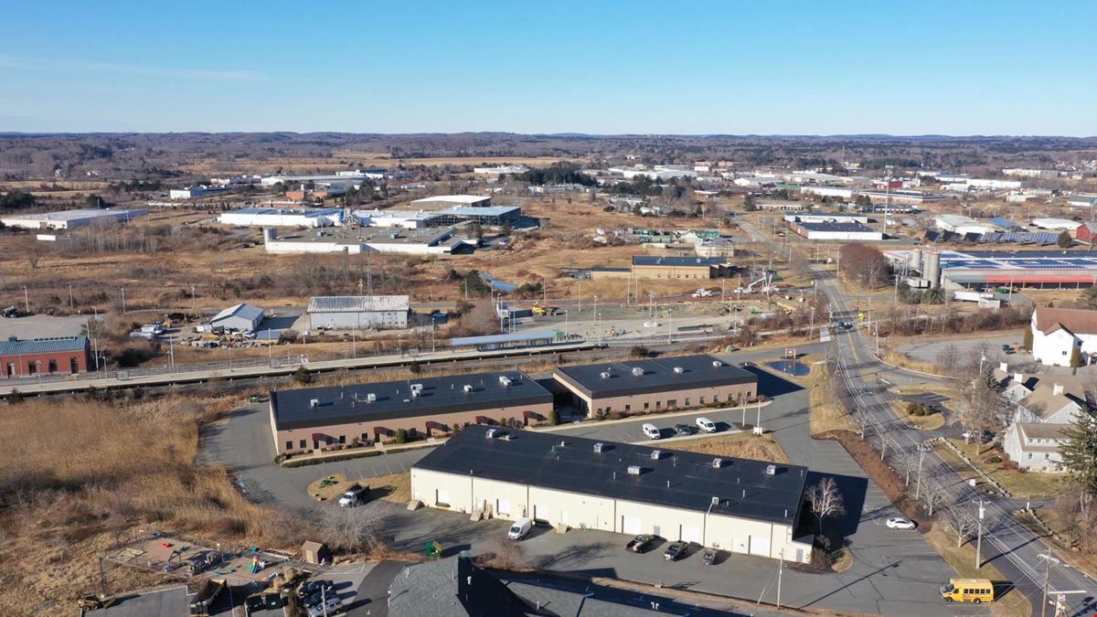 2,650sf Flex Space for Lease in Seaport Business Park, Newburyport. MA